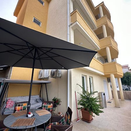 Apartments Edona Ulcinj Exteriör bild